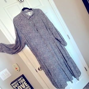 H&M black and white spotted dress, XXL.